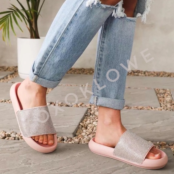 xoxoklowe Shoes - Sparkle Bling Rhinestone Embellished One Band Footbed Slide Sandal